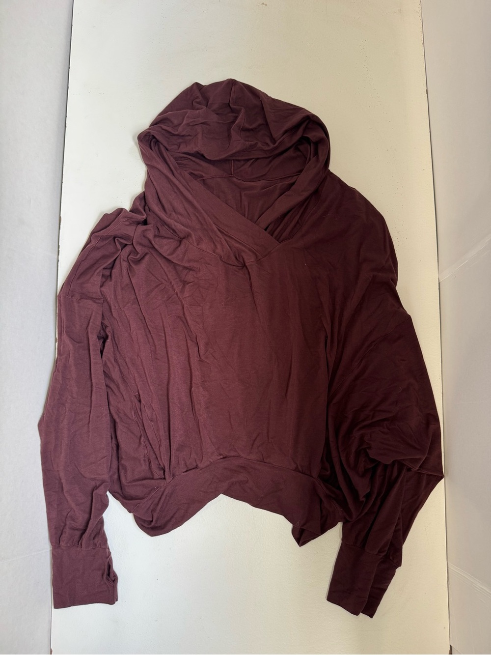 angelrox maeve hoodie in burgundy one size soft